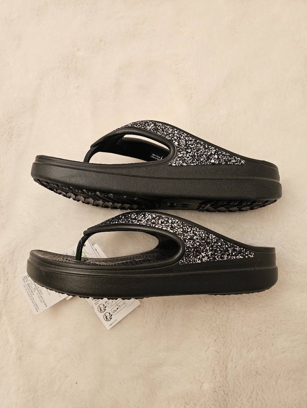 New Crocs Sloane Glitter Sandal Size 8 - Picture 3 of 9
